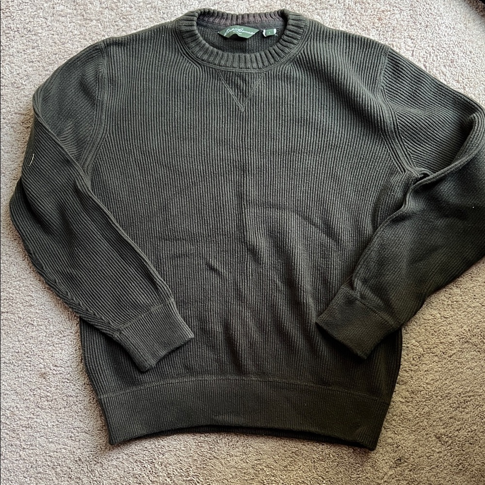 Men's Dark Green Sweater